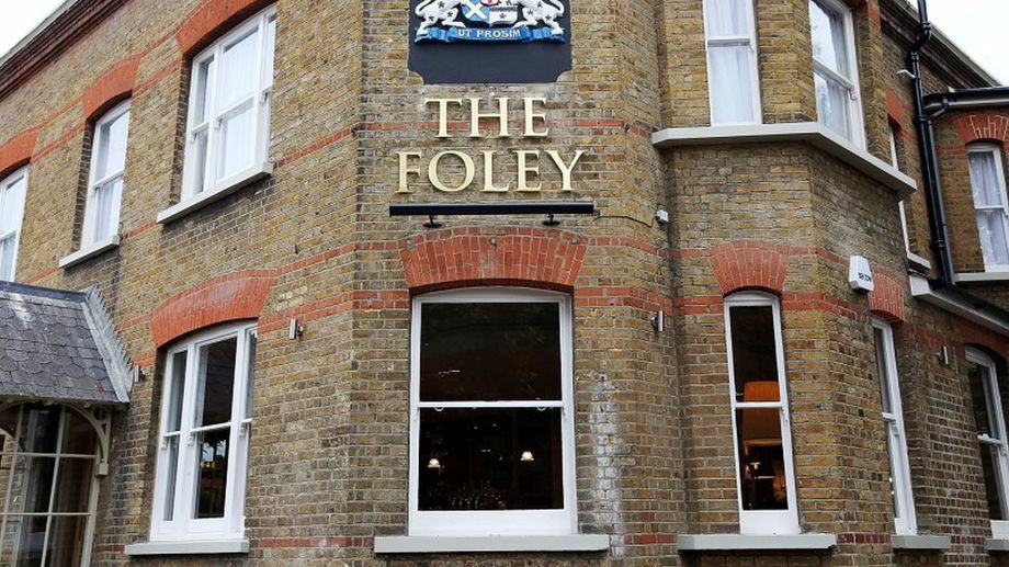Hotel The Foley Claygate Exteriér fotografie