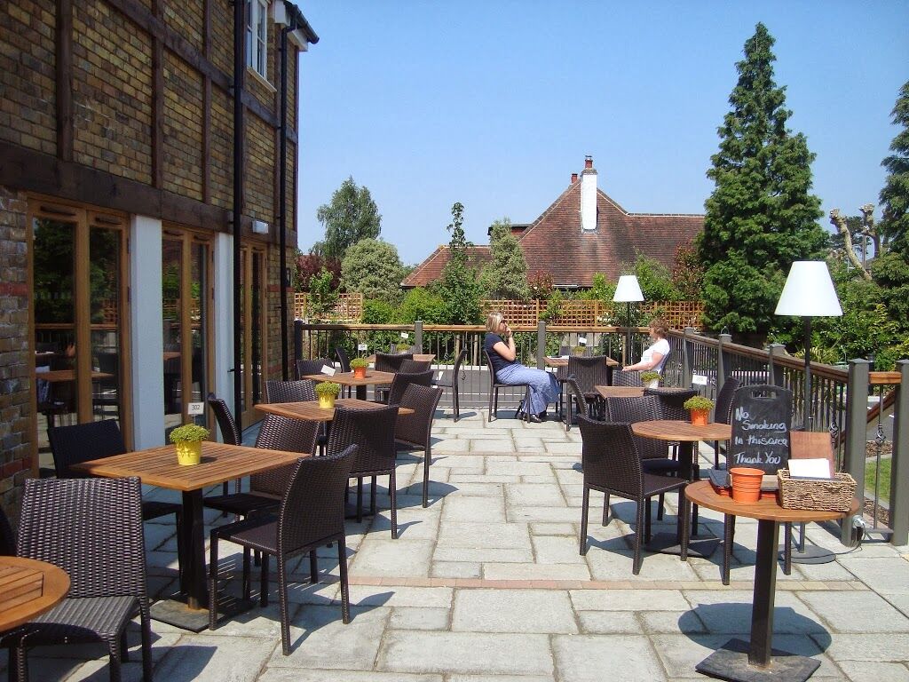 Hotel The Foley Claygate Exteriér fotografie